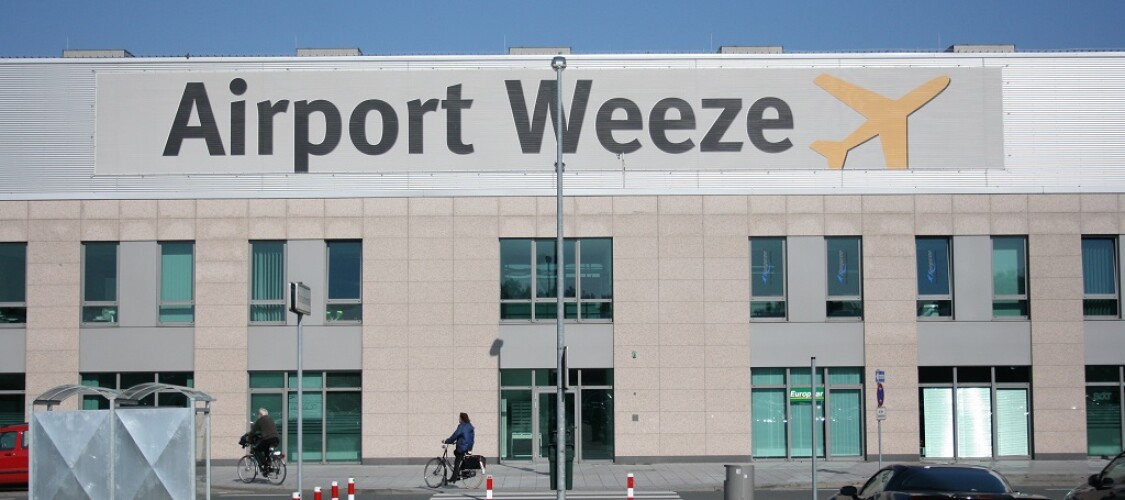 Prenota ora un viaggio con Flixbus da Düsseldorf Weeze ad Amsterdam