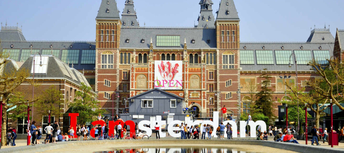 Visita gratuitamente attrazioni e musei di Amsterdam. Trasporti e crociera sui canali inclusi