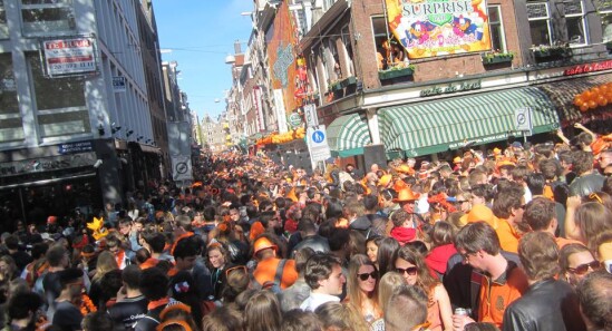 Trasporti, musei e attrazioni di Amsterdam durante la Festa del Re