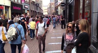 Kalverstraat la via dello shopping