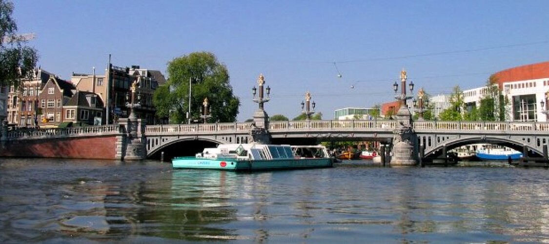 Prenota ora la Crociera di 1 ora tra i canali più suggestivi di Amsterdam