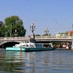 Blauwbrug: Il Ponte Blu di Amsterdam