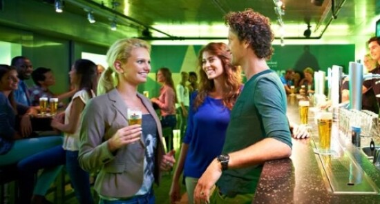 Heineken Experience - Visita a la fábrica-museo de cerveza