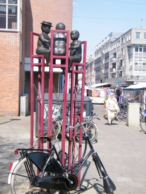 tre uomini ferro bronzo amsterdam