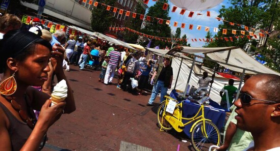 Dappermarkt: il mercato multiculturale di Amsterdam