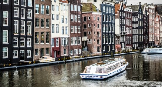 Ámsterdam en barco - Cruceros y paseos por los canales