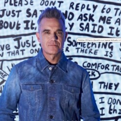 Robbie Williams in mostra al Moco Museum di Amsterdam fino al 31 dicembre 2025