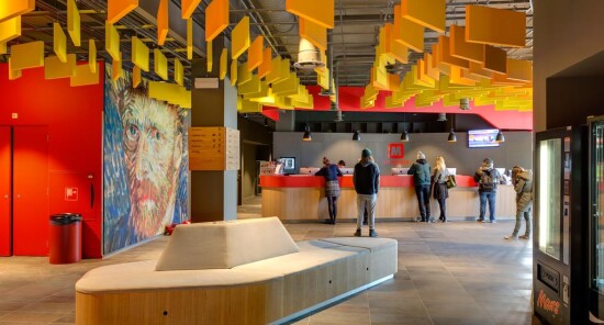 Hotel Meininger Amsterdam: Dormire low-cost in una catena internazionale 