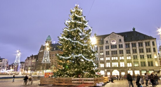 Guida al Natale ad Amsterdam: Mercatini, Amsterdam Light Festival e tante tradizioni olandesi 