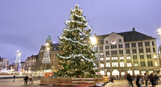 Guida al Natale ad Amsterdam: Mercatini, Amsterdam Light Festival e tante tradizioni olandesi 