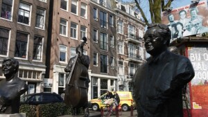 johnny-jordaan-amsterdam