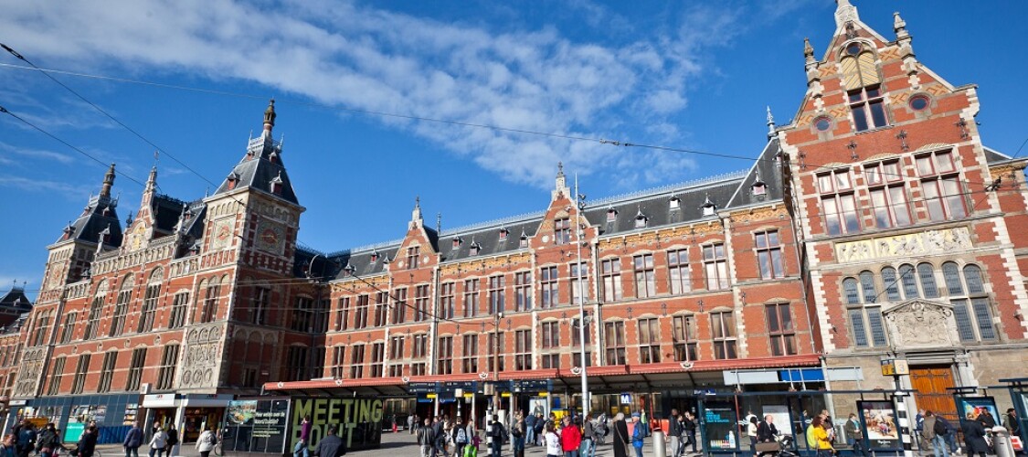 Biglietti dei treni olandesi: evita la fila agli sportelli e ai distributori automatici