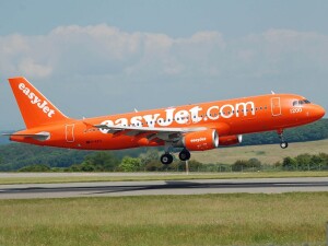 airplane easyjet