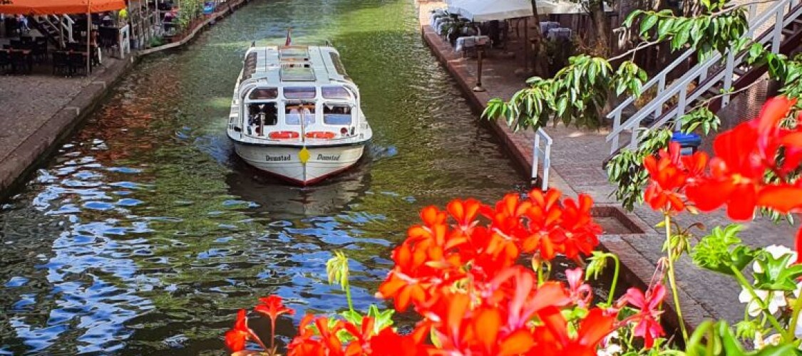 Prenota ora un giro in battello sui Canali Di Utrecht