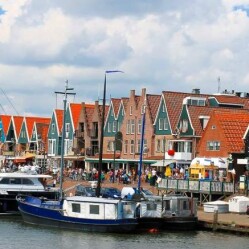 Visita Volendam, borgo di pescatori e villaggio di artisti a nord di Amsterdam