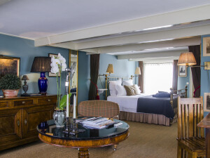 hotel seven one seven