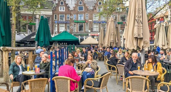 Leidseplein: Divertimento notturno nella vivace piazza di Amsterdam