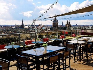 Skylounge via skyloungeamsterdam