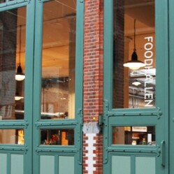 De Foodhallen - Il mercato di Amsterdam dedicato allo street food