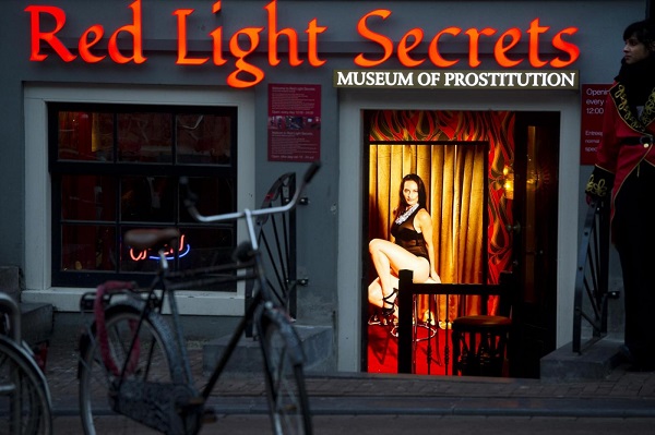 red light secret