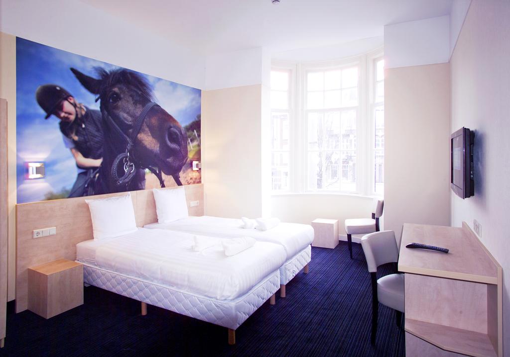 hotel iron horse