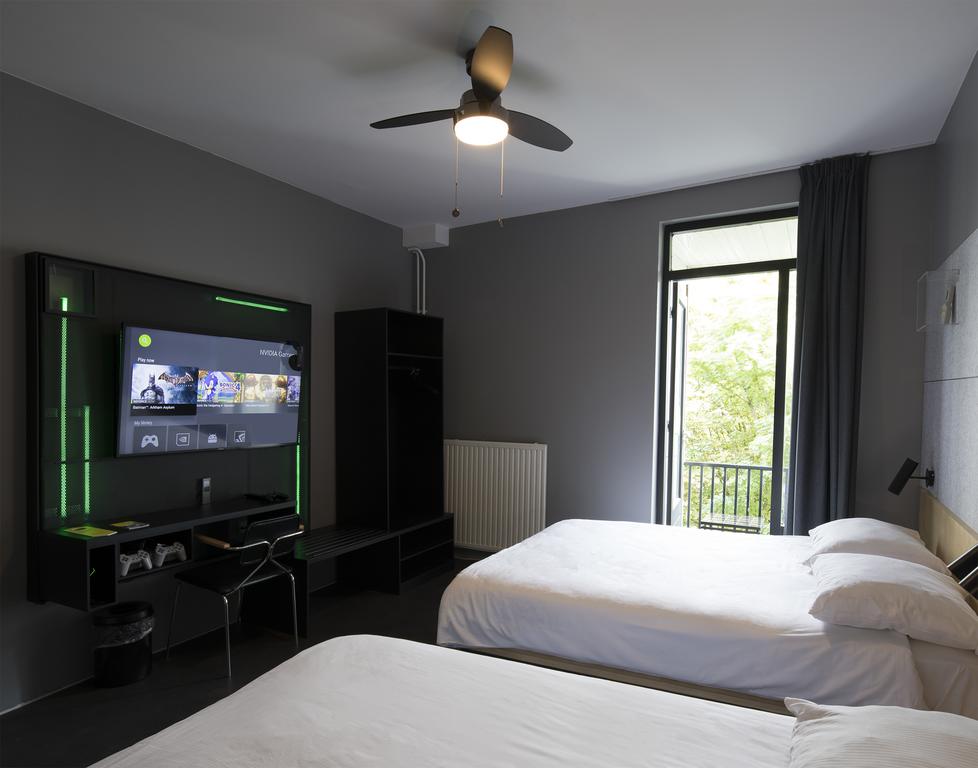 arcade hotel