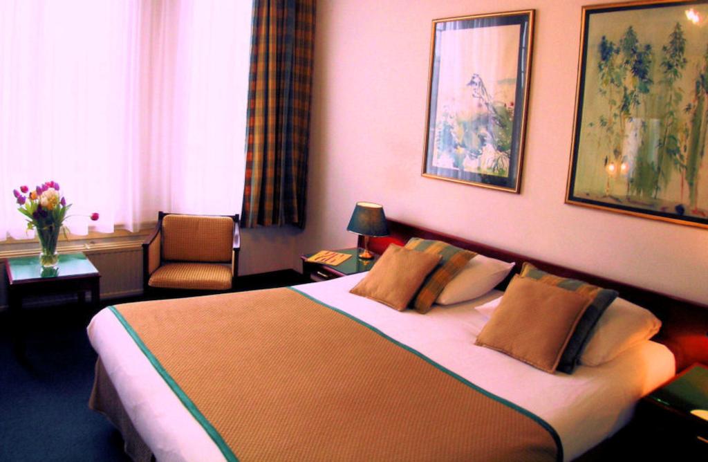 hotel des arts